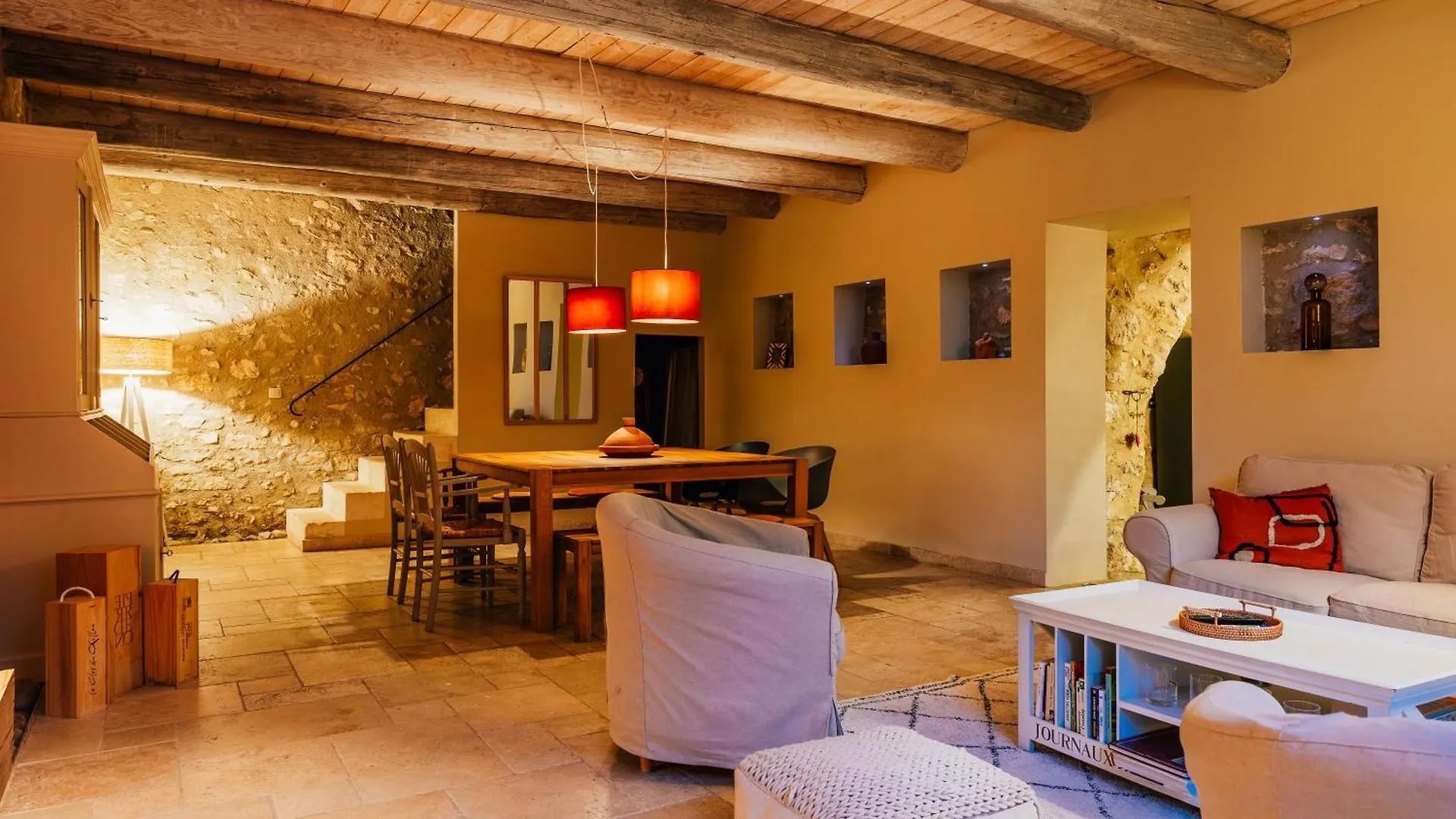 Holiday home Le Mas Du Bout Eygalieres